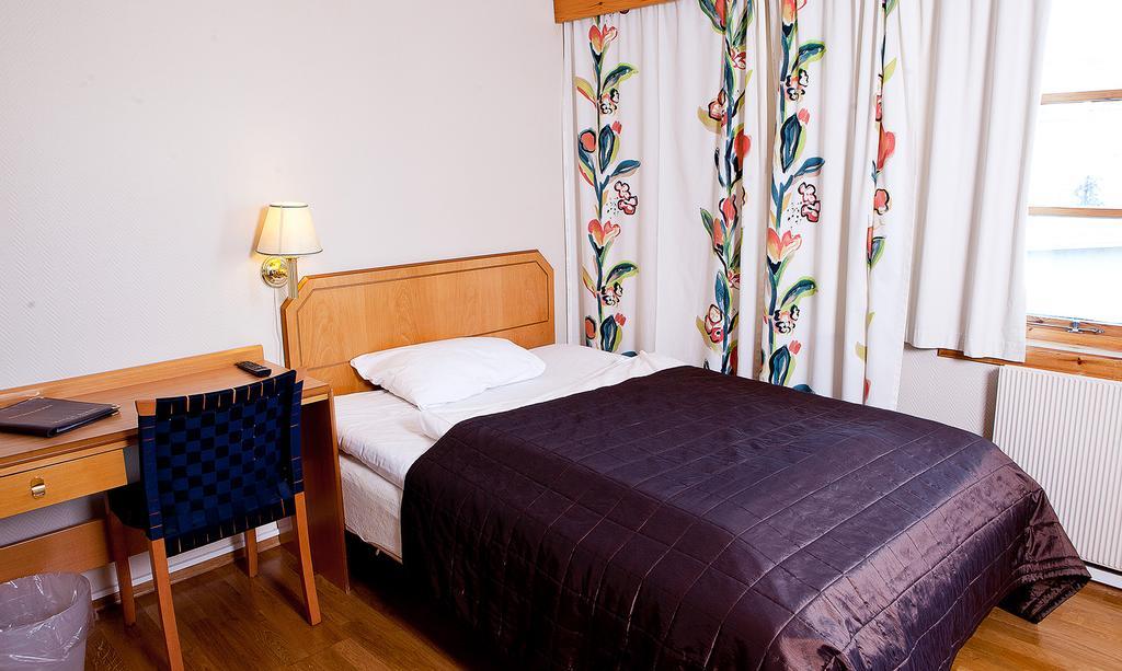 Verdal Hotell Verdalsora Bagian luar foto