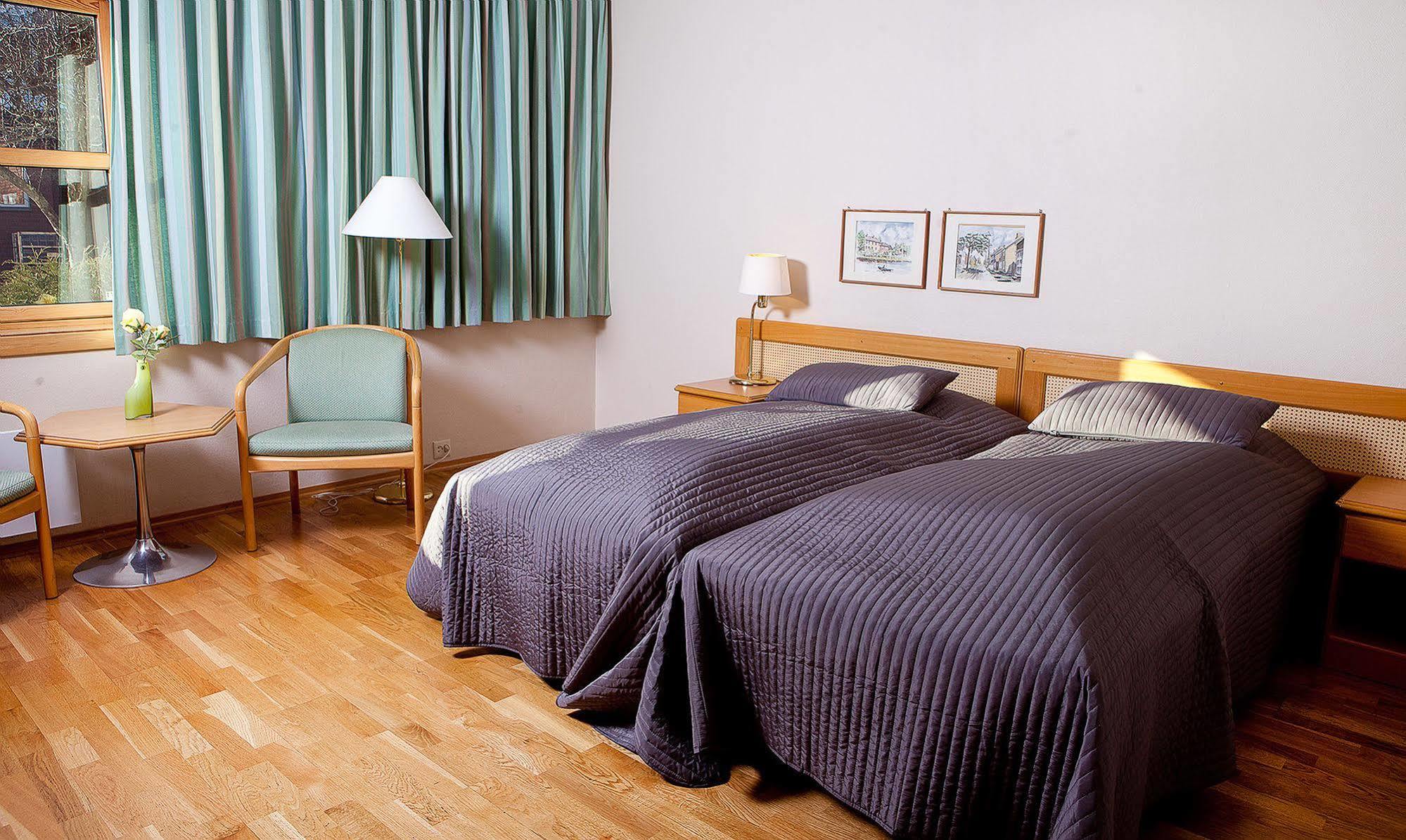 Verdal Hotell Verdalsora Bagian luar foto
