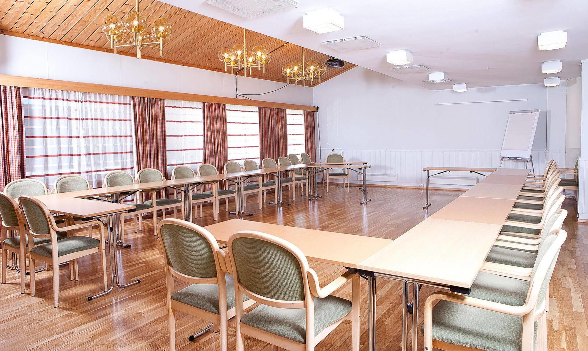 Verdal Hotell Verdalsora Bagian luar foto