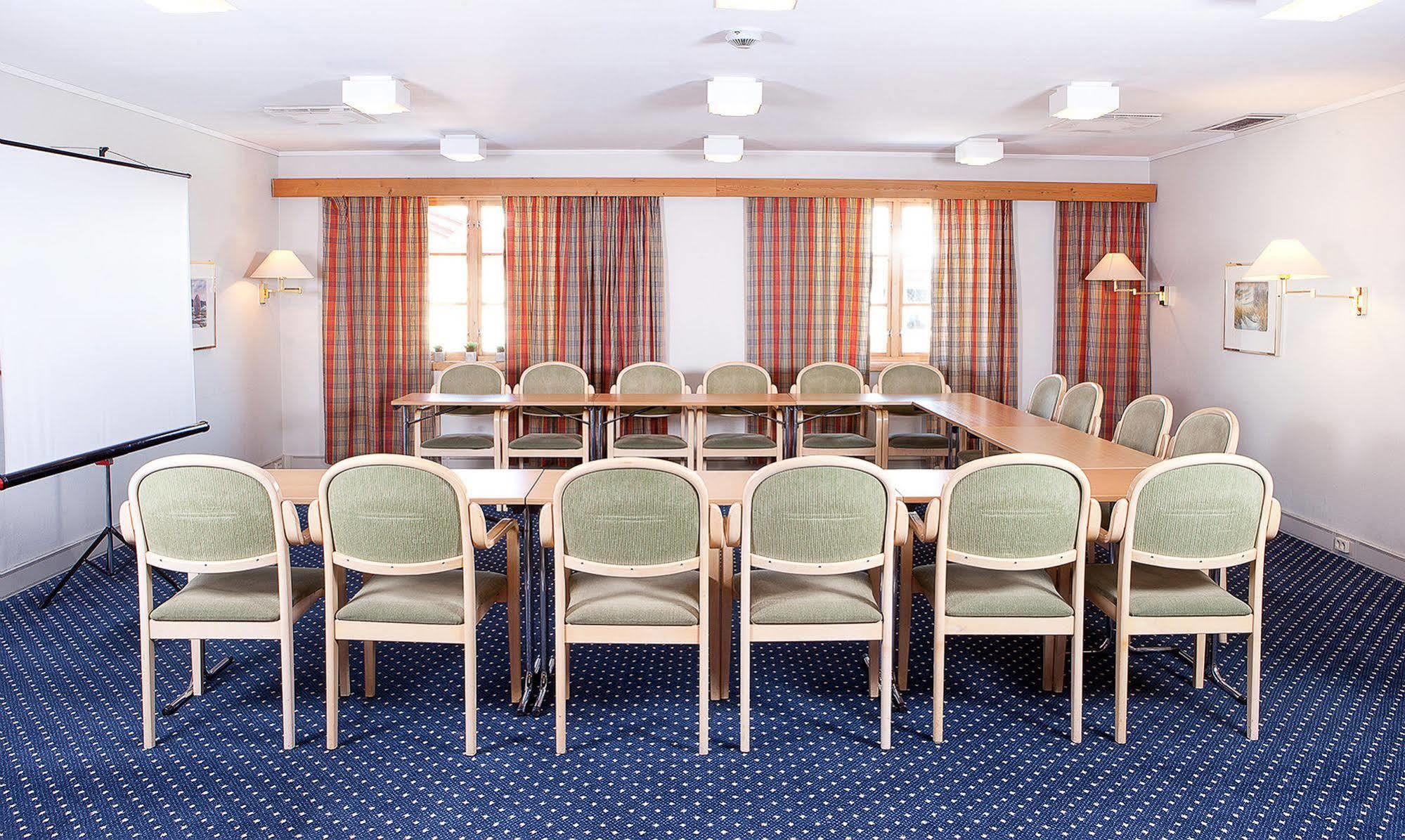 Verdal Hotell Verdalsora Bagian luar foto